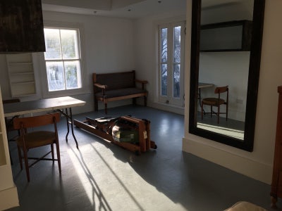Large studio double room Main Photo