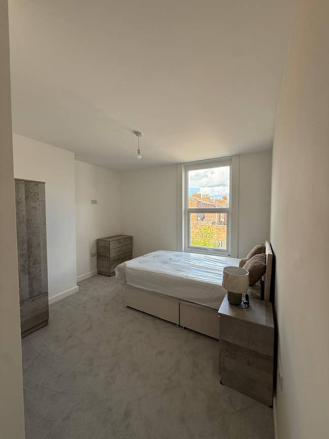 Luxury 6-Bed 6-Enuite    Main Photo