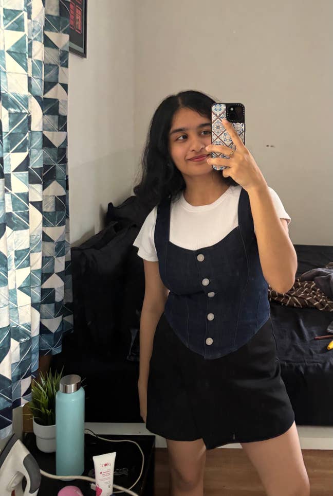 Looking for a room or flatmate to buddy up Main Photo