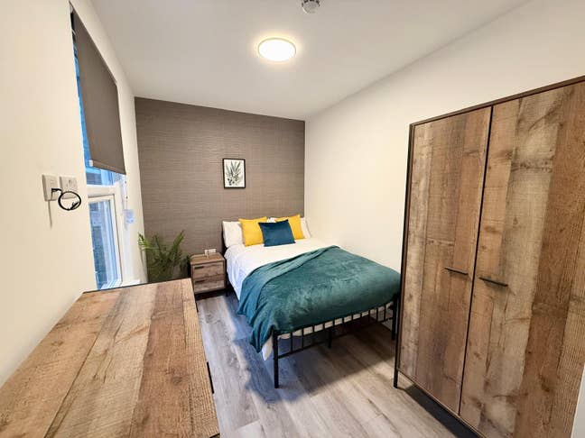 Double Room with Large Private Bathroom  Main Photo
