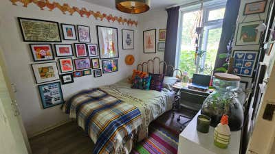 Cosy double in queer-friendly Tottenham Hale home Main Photo