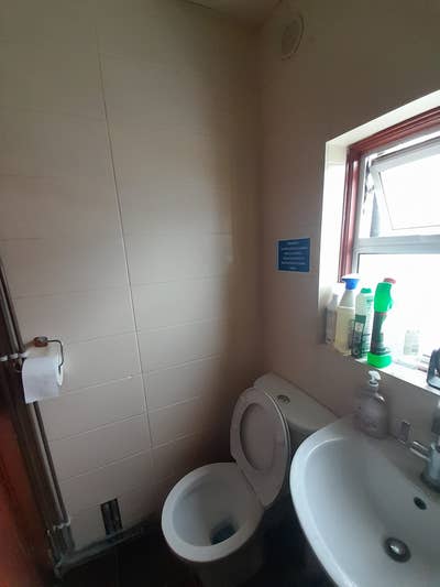 Bright Double Room Near Elizabeth Line Main Photo