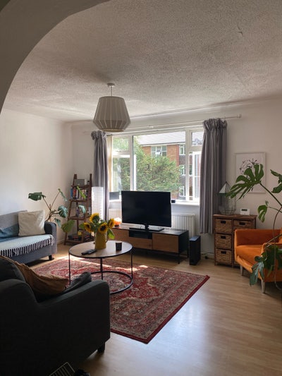Double Room in West Didsbury  Main Photo