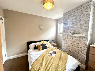 Having a Space to Call Home? 🏡 Priceless 💛


 Main Photo