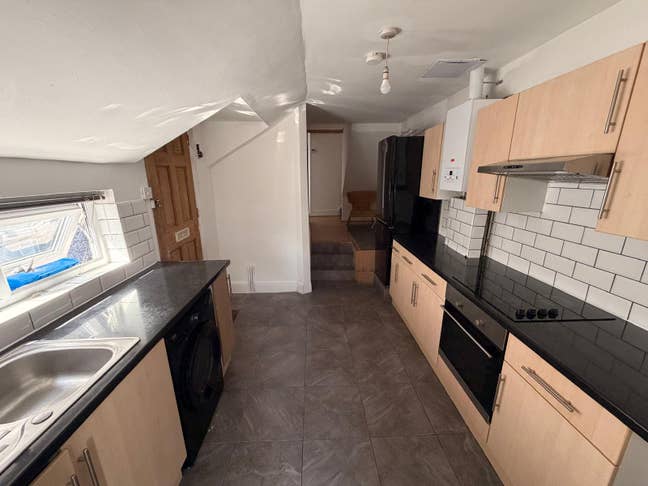 2-bedroom flat near city center  Main Photo