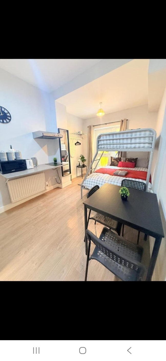 🛏️ Studio Flat to Let in 📍Highbury Islington  Main Photo