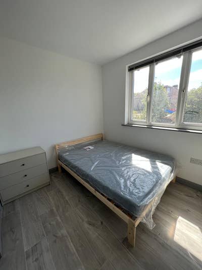 Studio Flat in Buckinghamshire, HP9 2PD Main Photo