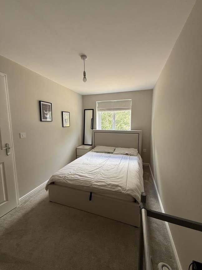 Room to rent  Main Photo