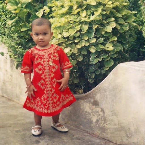 I am a professional female aged 27. I am look... Main Photo