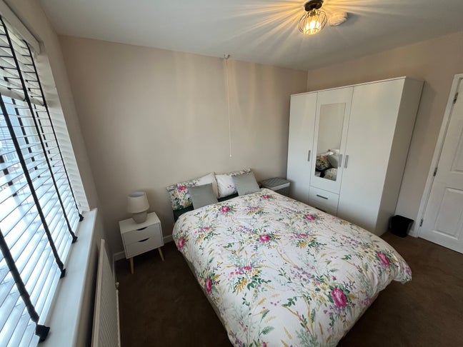 Newly Renovated Rooms | Close to Bristol!✨  Main Photo