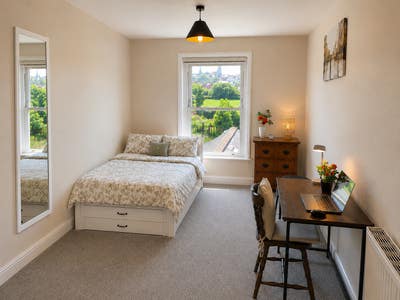 Spacious Double Room in Ryde - Bills Included  Main Photo