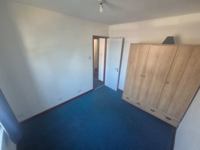 1 Bedroom Flat In SO15 Area Main Photo