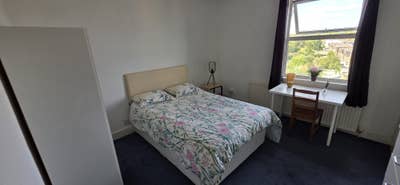 7 Rooms Available in Kensal Rise  Main Photo