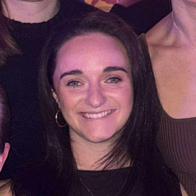 Aussie gal who works in construction. Never w... Main Photo