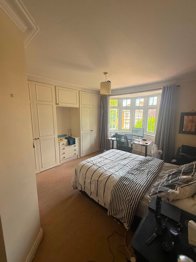 2 double rooms in SW2, &pound;995 and &pound;1045 Main Photo