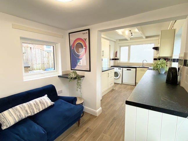 Premium doubles with en-suite / &pound;100 cash-back Main Photo