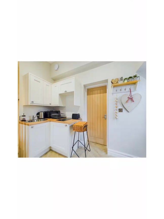 Tiny home/studio in wilmslow Main Photo