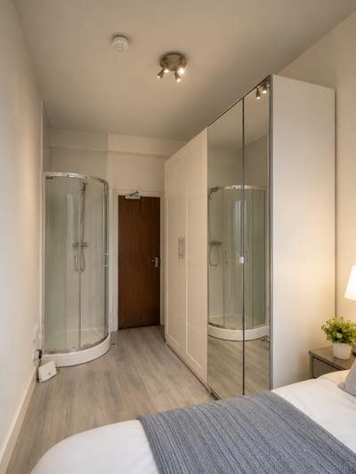 Fantastic En-Suite Room Available Main Photo