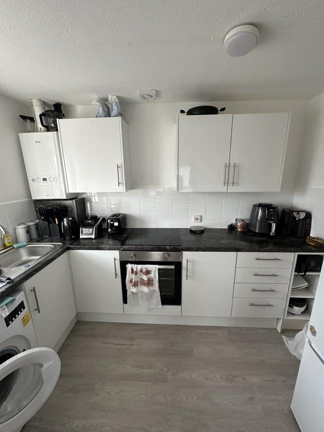 Two Bed Flat - Short Term Let Main Photo