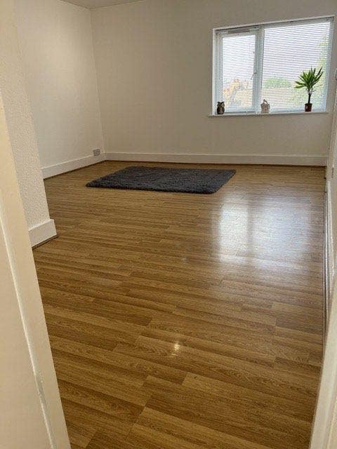 No Deposit-Lovely 1 Bed Flat Just Modernised Main Photo