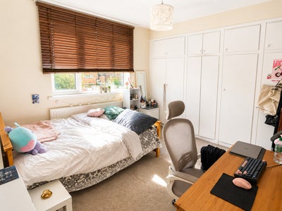 🏡 Bright Double Room – IG4 | Redbridge ✨ Main Photo
