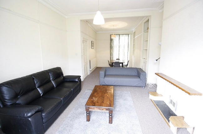 Tenancy Takeover - Woodville Road Main Photo