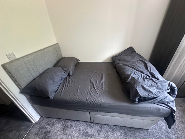 Cosy short-stay double room - flexible dates Main Photo