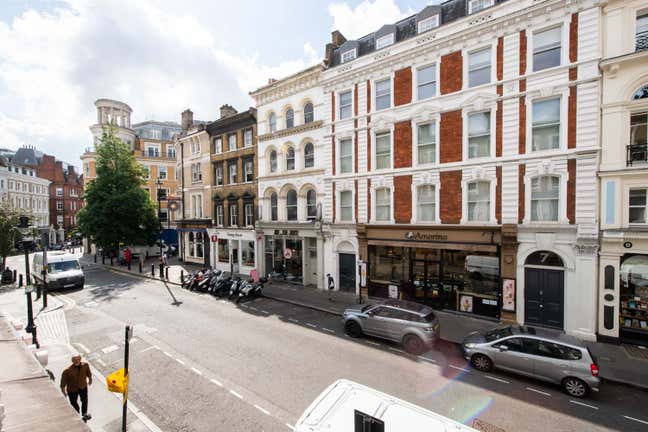 🎭 Live in the Heart of Covent Garden Main Photo