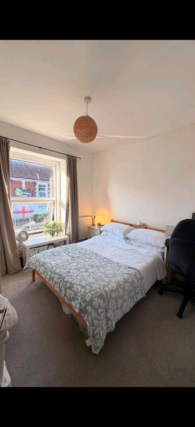 2 bed flat nr St George Park.Cat friendly avbl Oct Main Photo