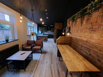✨ Boutique Professional House Share Main Photo