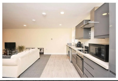 1 bed property  Main Photo
