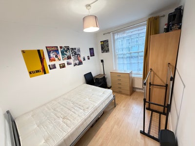 Double Room ✨ | Vauxhall | Close to Central London Main Photo