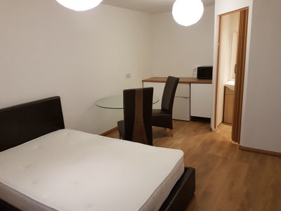 Ensuite rooms in Corby Main Photo