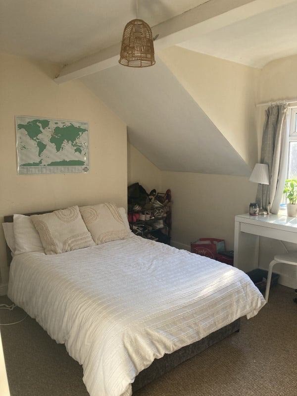 Double Room to let 10 mins to Belfast city centre  Main Photo