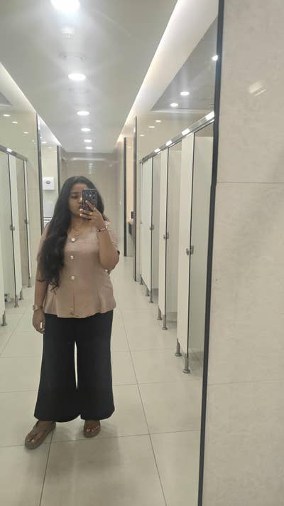 I am looking for a shared accommodation near ... Main Photo