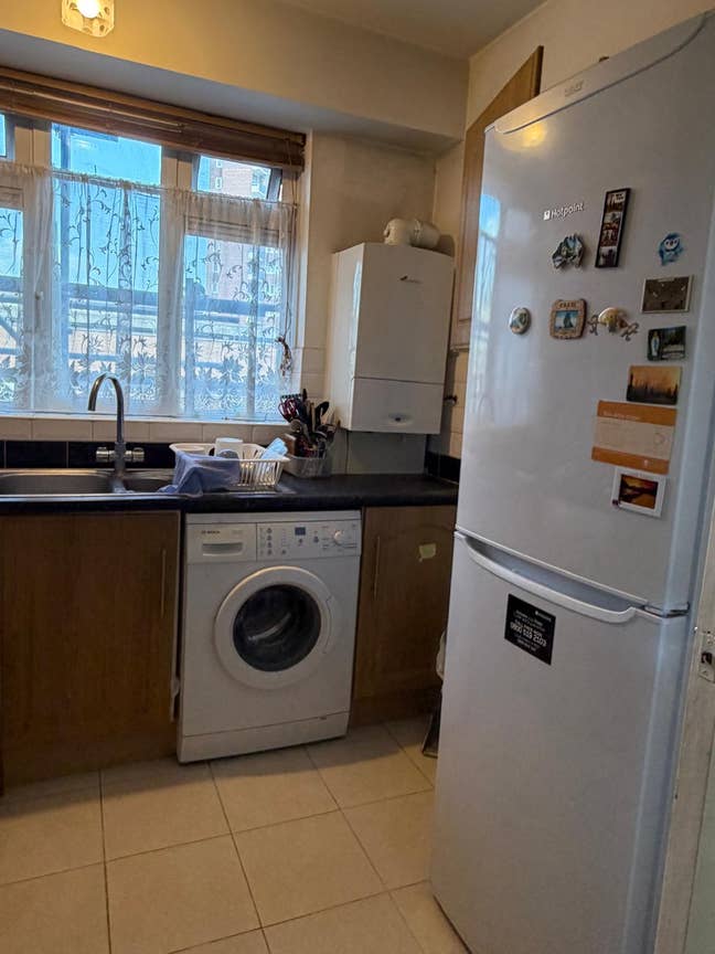 2 Bedrooms Available in High Quality Flat Main Photo