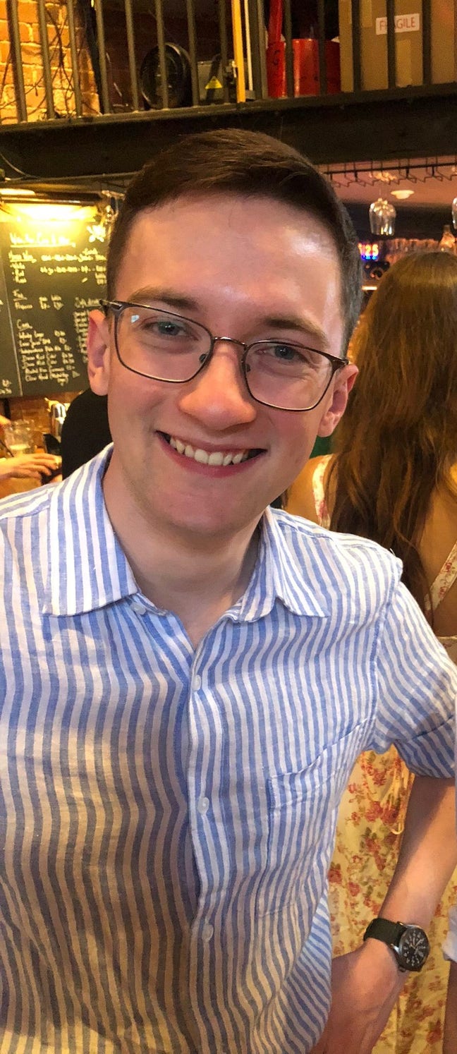 22 Year Old Professional Looking for flat Main Photo