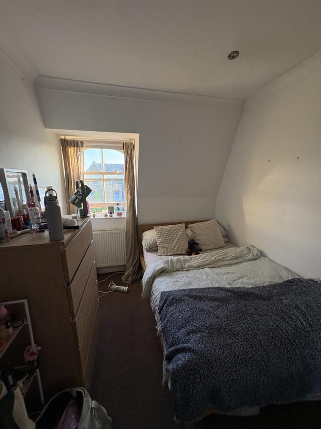 Double Room in Streatham Hill  Main Photo