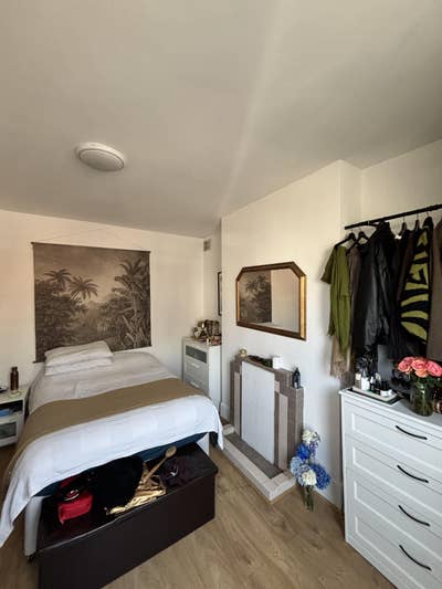 Beautiful Cheap Large Double Room  Main Photo