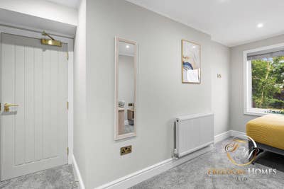 Stunning Brand New HMO – 10 mins to hospital Main Photo