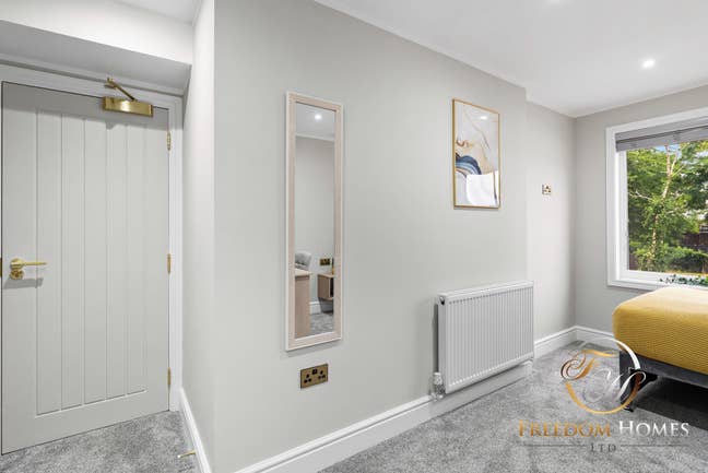 Stunning Brand New HMO – 10 mins to hospital Main Photo
