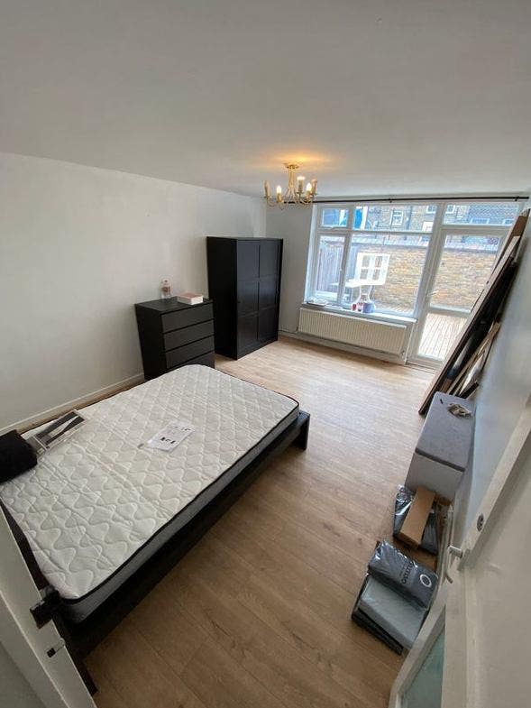 🌿✨ Stunning Xl Double Room with Private Garden –  Main Photo