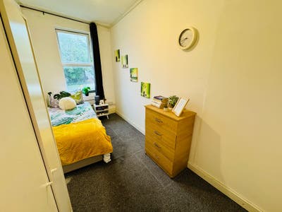 🏠 Bright Single Room in Harlesden – Zone 3 Main Photo