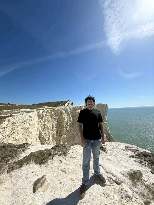 LSE Graduate Seeking Long-Term Room from September Main Photo