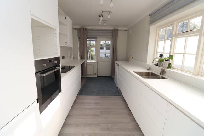 1 Modern Room/Living Room/Garden/Near Canary Wharf Main Photo