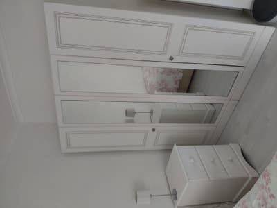 Large double room, close to transport. Main Photo