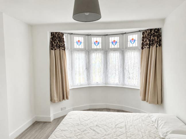 ✨ Spacious Double Room | Bills Included Main Photo