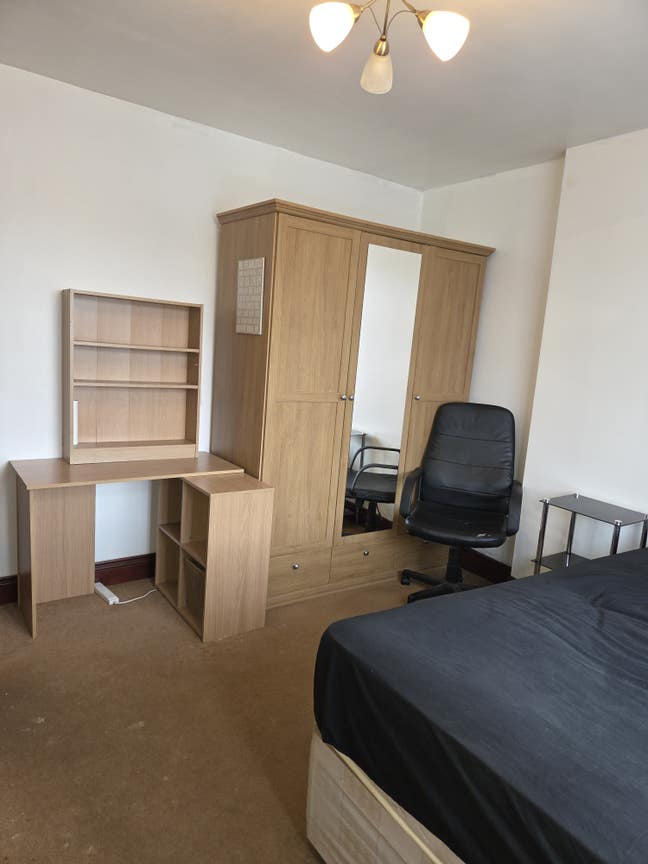 Double room, furnished 160/week Main Photo
