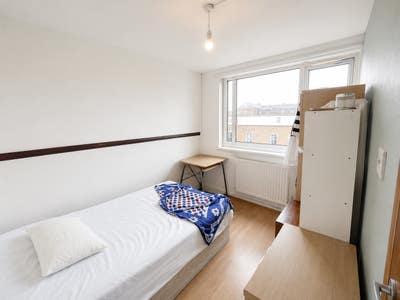 2 Rooms Near Aldgate/Whitechapel inc bills Main Photo