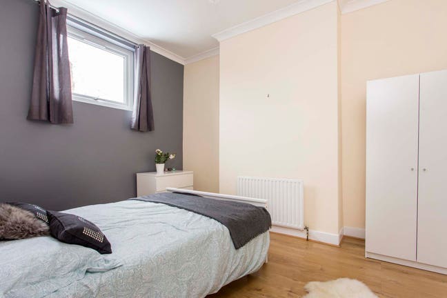 ✅ Holloway Zone 2 - Double Room - All Bills ✅ Main Photo